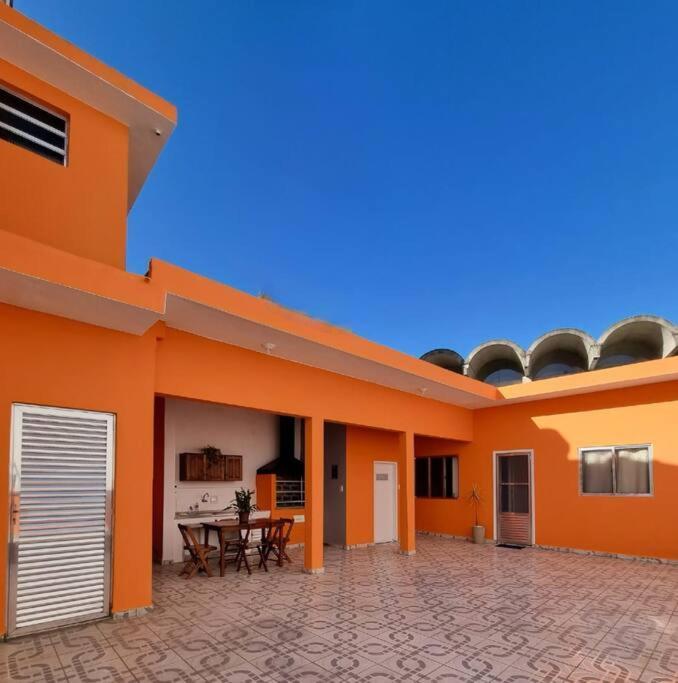 No Centro A 3 Min Da Praia, Pet Friendly E Wi Fi * Peruibe