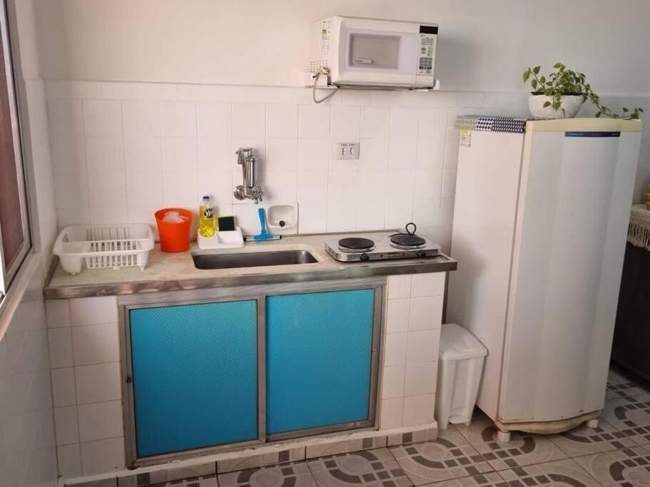 No Centro A 3 Min Da Praia, Pet Friendly E Wi Fi * Peruibe