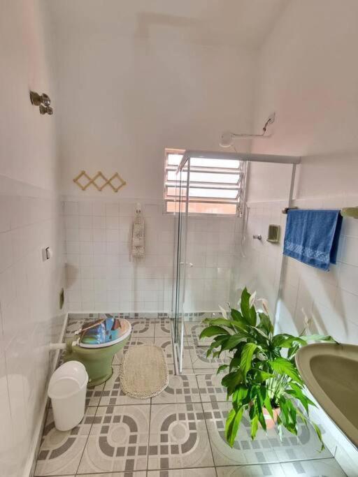 No Centro A 3 Min Da Praia, Pet Friendly E Wi Fi * Peruibe
